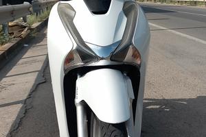 Honda sh 125 bianco perlato anno 2017