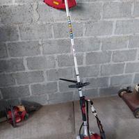 Decespugliatore a Scoppio