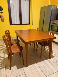 Tavolo e sedie Caligaris