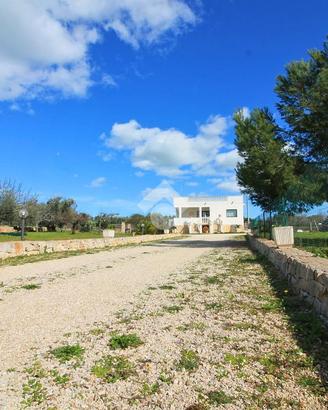 VILLA SINGOLA A OSTUNI