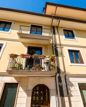Appartamento con Terrazzo Coperto