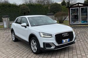 Audi Q2 € 23.000