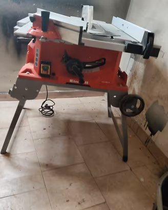 Banco Sega Einhell TE-CC 2025 UF usato 