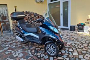 Piaggio MP3 300 - 2011