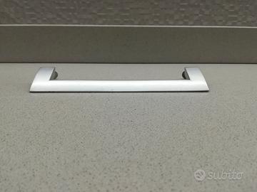 N. 18 MANIGLIE USATE PER CUCINA