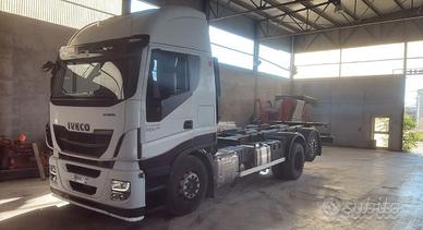 Motrice iveco hiway