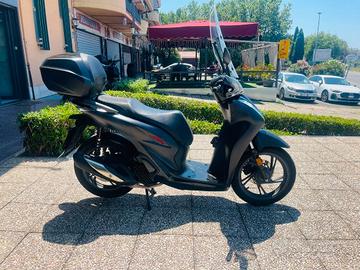 HONDA SH 125 SPORT TUTTO INCLUSO ANCHE PASSAGGIO