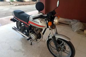 Honda CB 125 - 1980