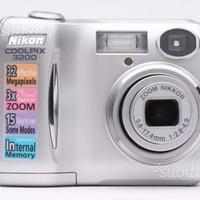 Nikon Coolpix 3200