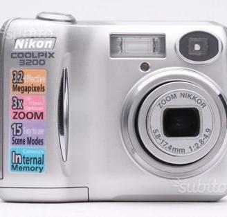 Nikon Coolpix 3200