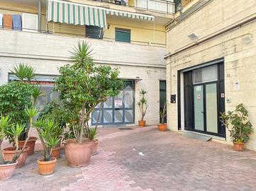 4 LOCALI A NAPOLI