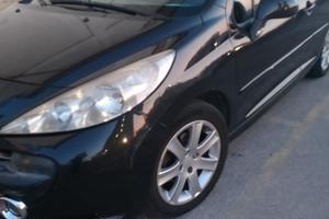Pegeout 207