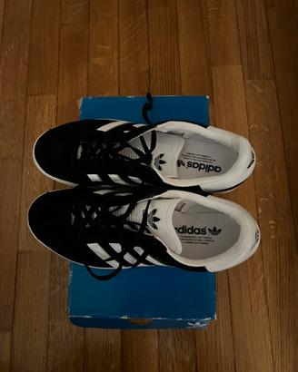 Adidas gazelle