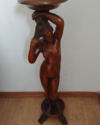 statua in legno incisa a mano stupenda 