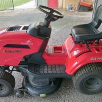 trattorino tagliaerba