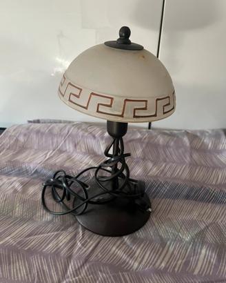 Lampada da tavolo