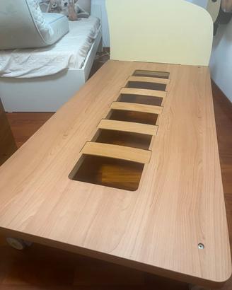 Letto una piazza con ruote 90x200 cm