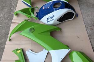 Carene  zx10r 2008