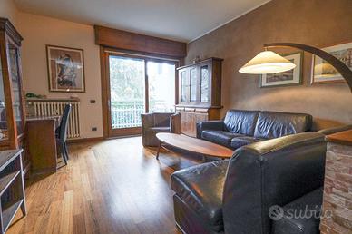 QUADRILOCALE COMPLETAMENTE RISTRUTTURATO NEL 2008