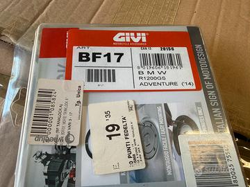 Attacco rapido per borsa Givi da serbatoio