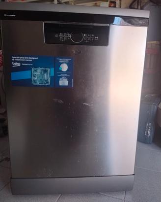 lavastoviglie Beko pagata 699€