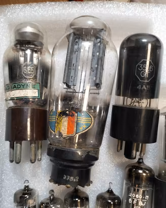 Lotto valvole termoioniche miste vintage audio
