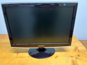 Samsung SyncMaster T220HD Monitor LCD 22" HDMI