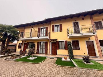 Villetta a schiera di 135 m² con 5 locali e box au