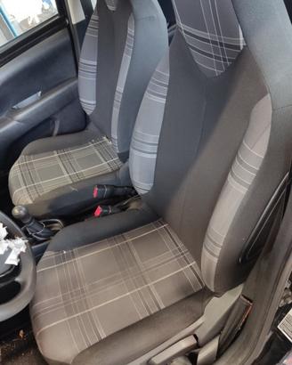 Sedile anteriore sx PEUGEOT 108 del 2016