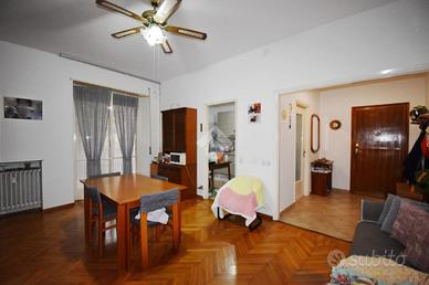 4 LOCALI A IVREA