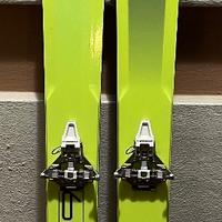 Sci alpinismo e attacchi Dynafit (pelli incluse)