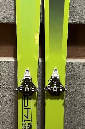 Sci alpinismo e attacchi Dynafit (pelli incluse)