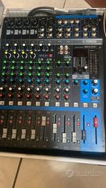 Mixer audio Yamaha MG12XU
