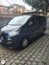 Renault trafic 9 posti