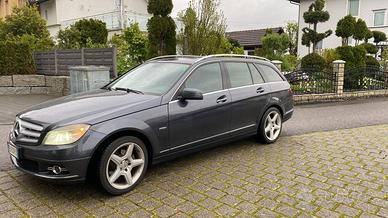 Mercedes Benz C220