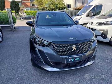 Peugeot 2008 PureTech 100 S&S Allure Pack