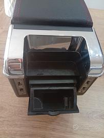 bracciolo centrale usb