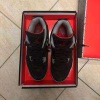 Nike Jordan 4 Retro Bred (2019) taglia 44.5
