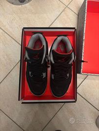Nike Jordan 4 Retro Bred (2019) taglia 44.5