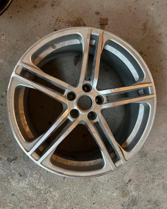 Cerchi in lega raggio 20