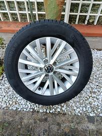 cerchi da 16 originali Volkswagen con gomme NUOVE