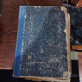 Coppia di libri antichi