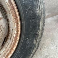 Ruote con 4 fori per carretto