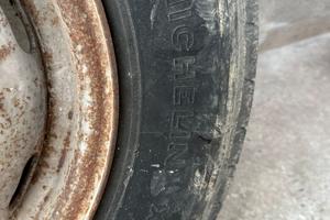 Ruote con 4 fori per carretto