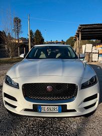 JAGUAR F-PACE RSPORT 