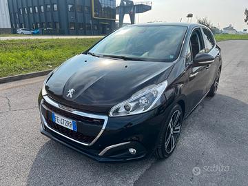 Peugeot 208 BlueHDi 120 S&S 5 porte GT Line
