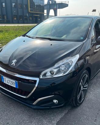 Peugeot 208 BlueHDi 120 S&S 5 porte GT Line