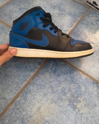 Air Jordan 1 mid (gs) blak royal blu
