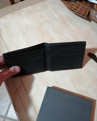 Portafoglio in camoscio...