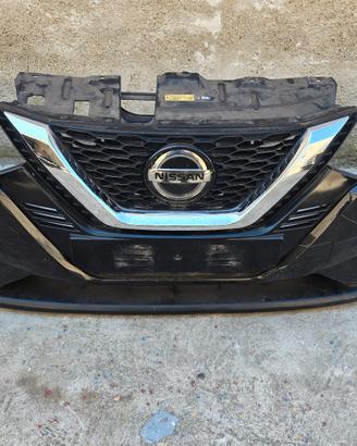 paraurti anteriore Nissan Qashqai j11 restyling